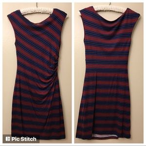 Loft burgundy lined knit dress with ruched side